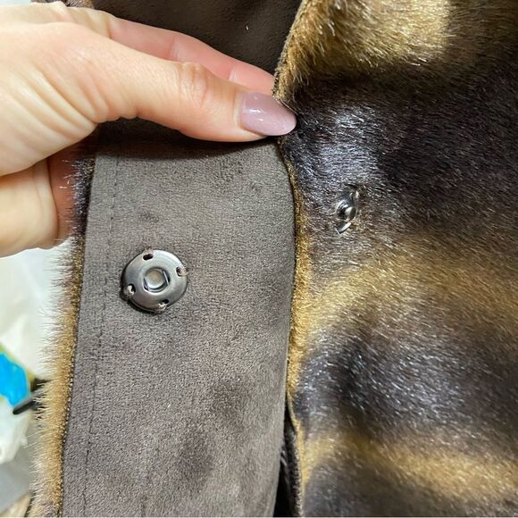 Bisou Bisou brand Faux Fur and Faux Suede Lightweight Jacket Size Medium - Picture 2 of 13